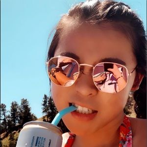 Meet your Posher, Preslee